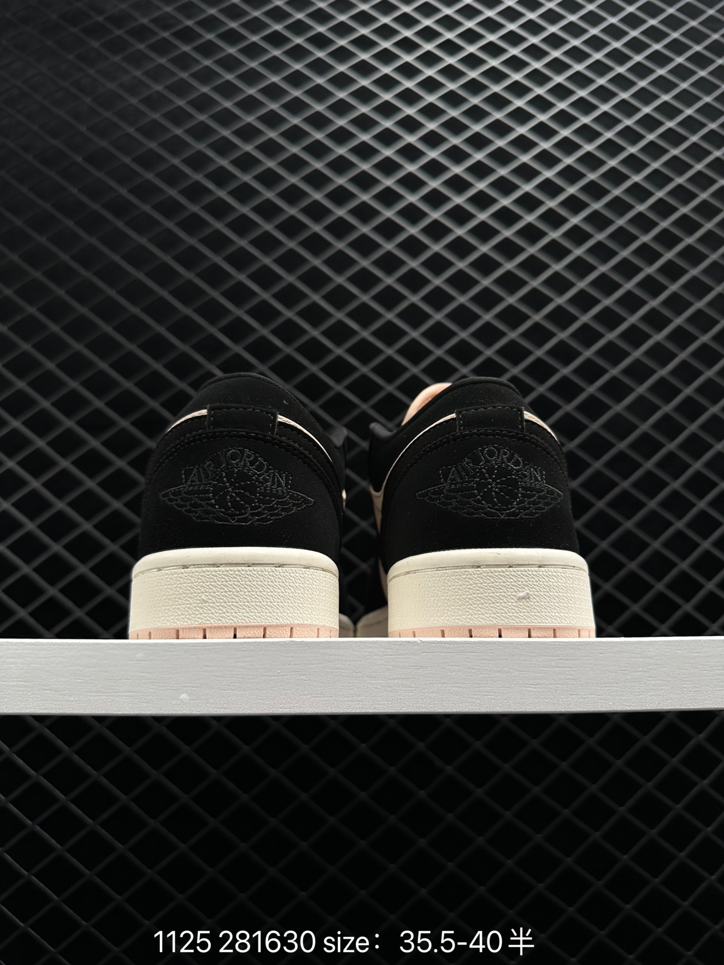 Air Jordan 1 Low AJ1